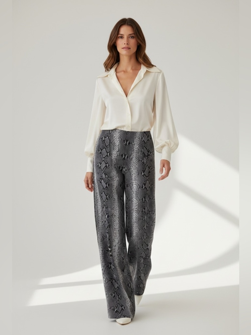 Harolds Vintage Black Gray Wide Leg Snakeskin Palazzo Pants size 4